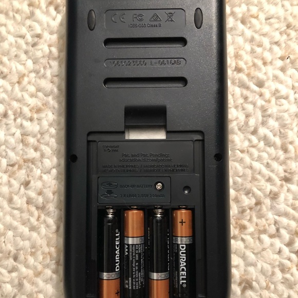 Texas Instruments TI-84 Plus graphing calculator - Picture 3 of 5